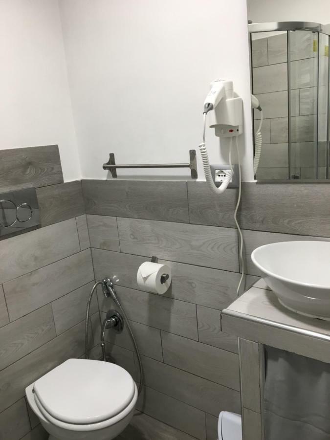 روما Vatican Glee Rooms المظهر الخارجي الصورة